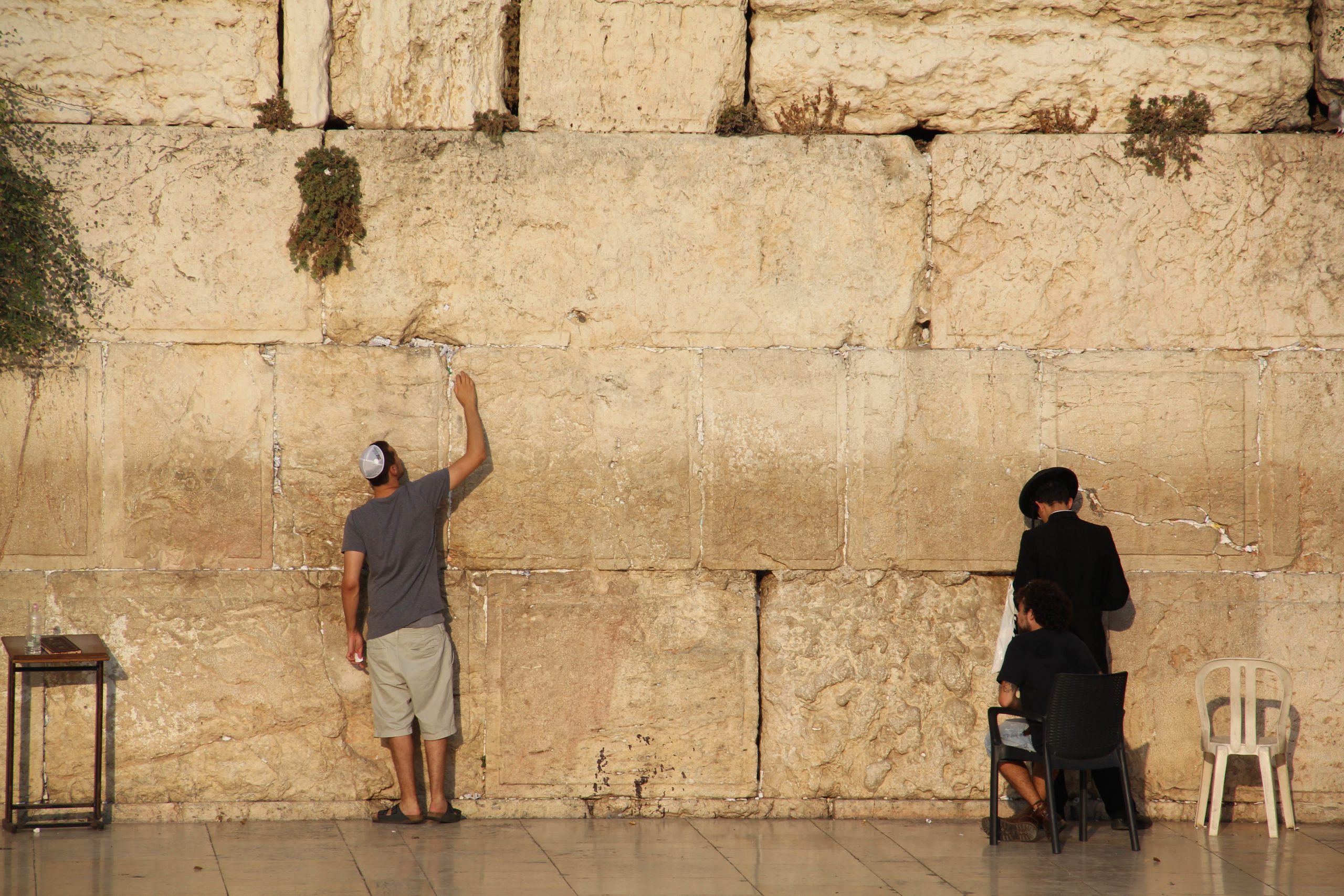 איך מארגנים שבת חתן בירושלים?