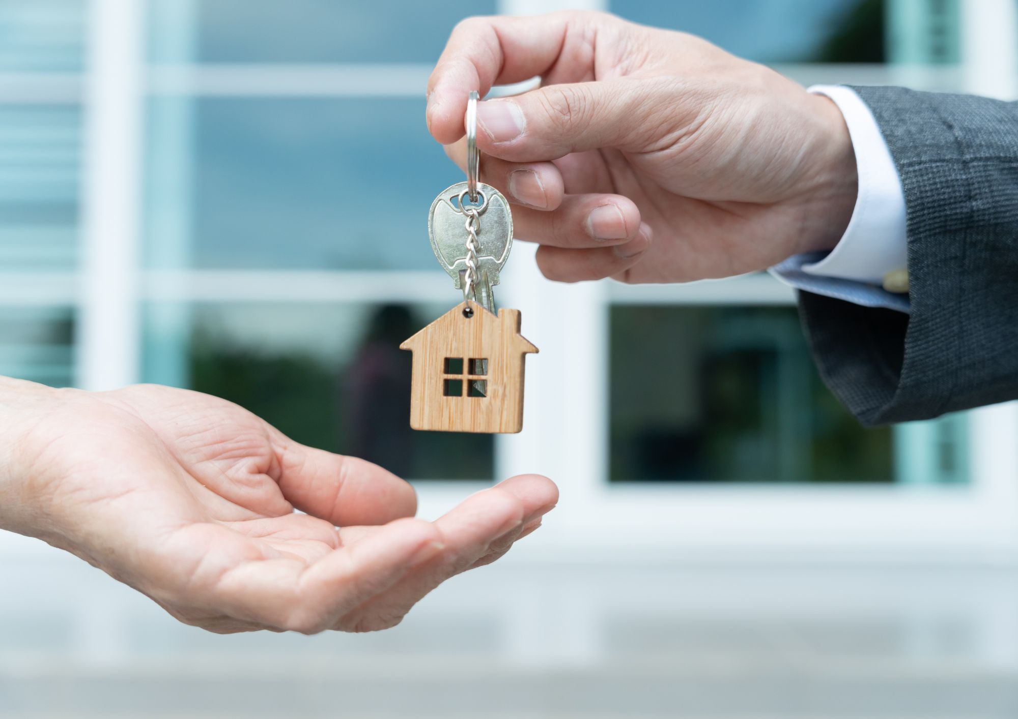 איך מוכרים דירה בהליכי התחדשות עירונית בתזמון מושלם?